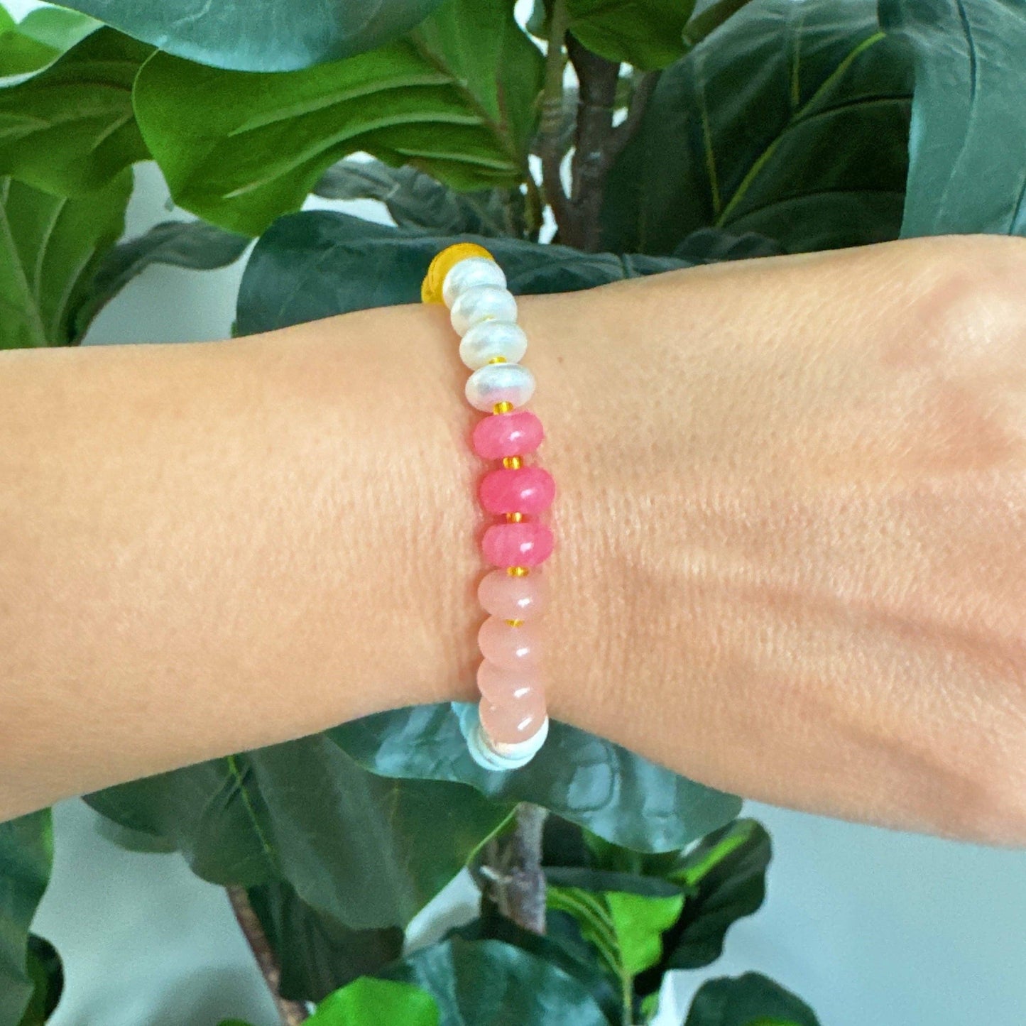 Color Beaded Stretch Bracelet