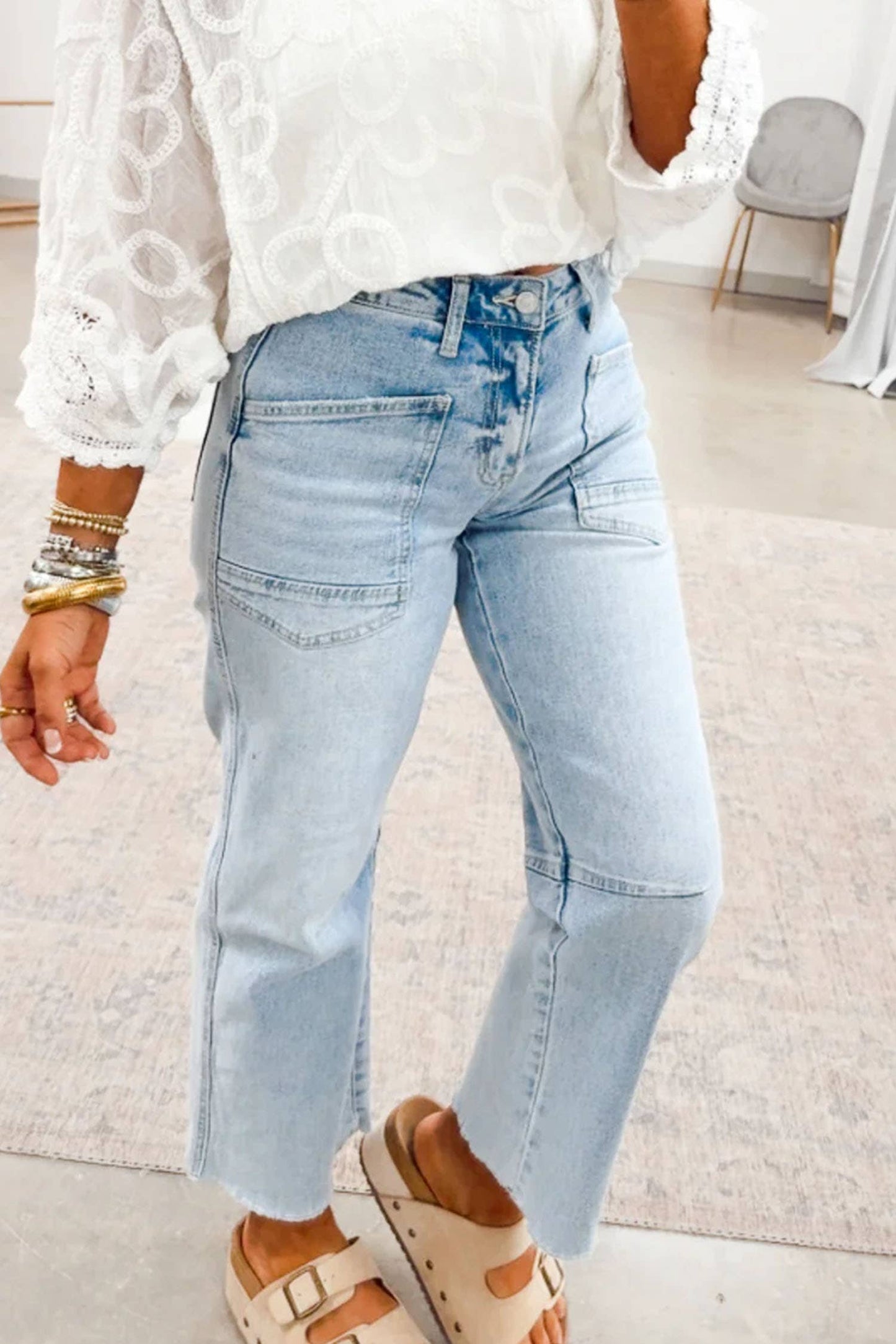 Solid Frayed Regular Cropped Light Wash Jeans (Copy)