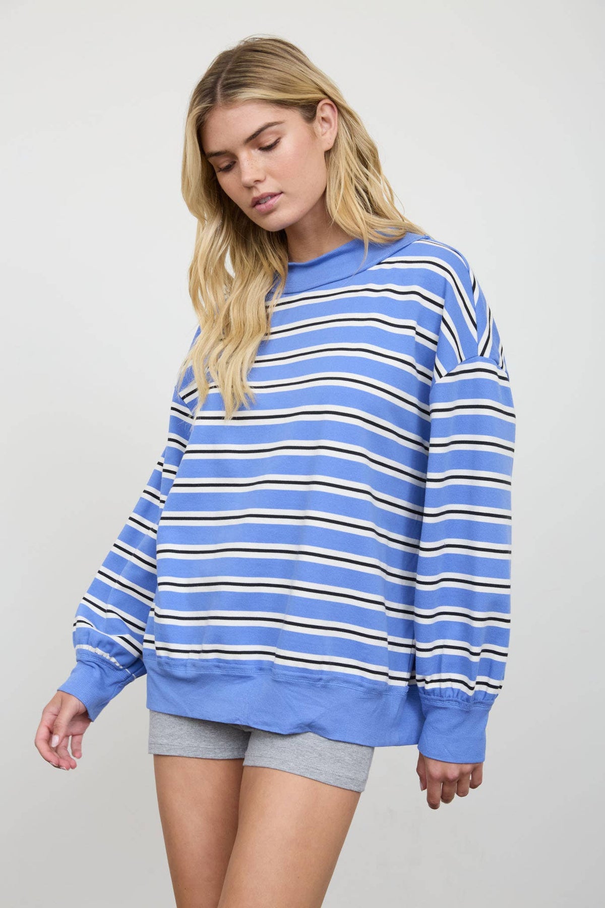 CONTRAST WIDE NECK LONG SLEEVE STRIPE KNIT TOP